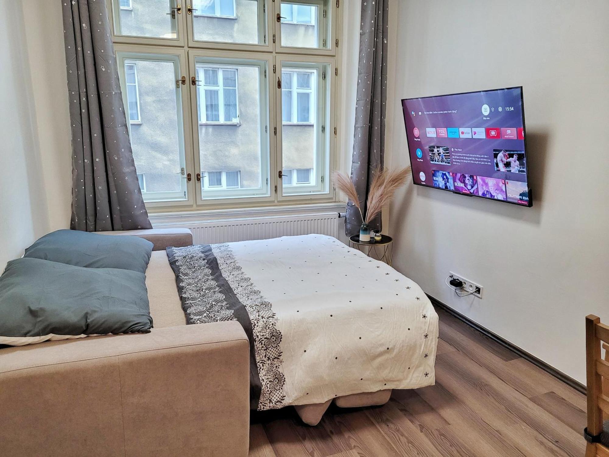 Modern Near Wenceslas Square Apartment Prague