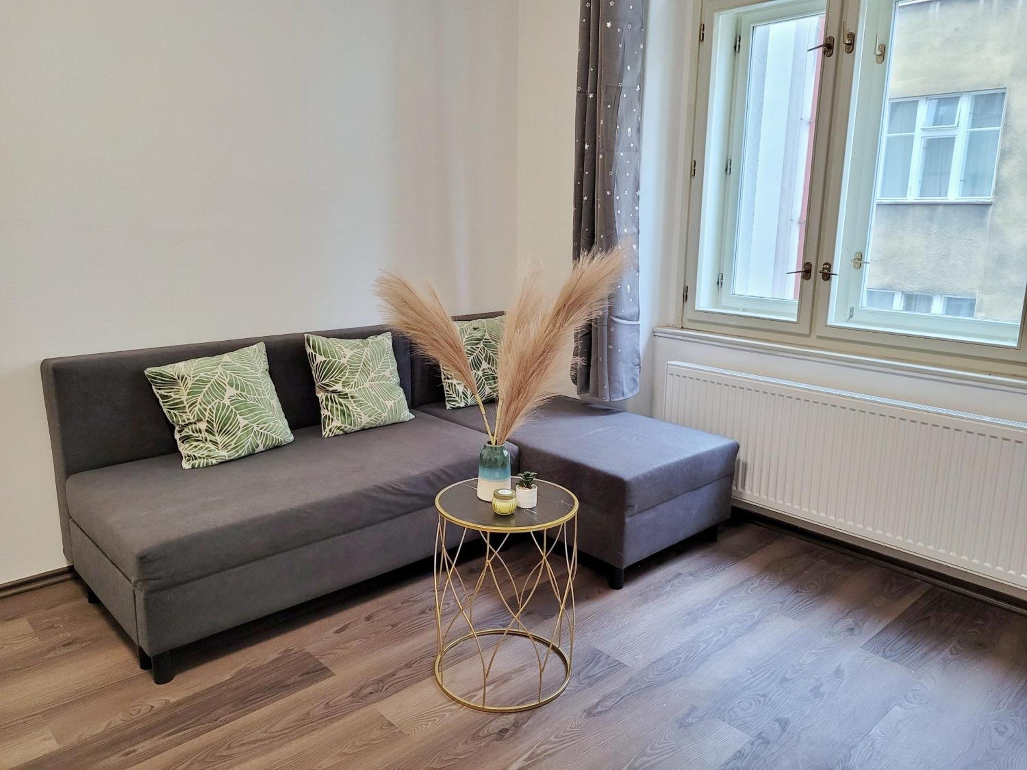 Apartment Modern Near Wenceslas Square *